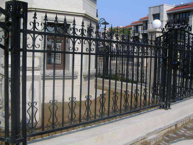 庭院柵欄使用與維護